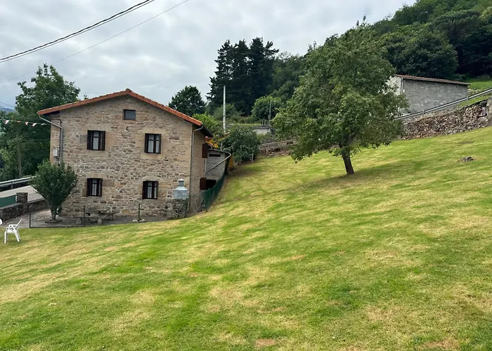 Casuca De Susi Arenas de Iguña